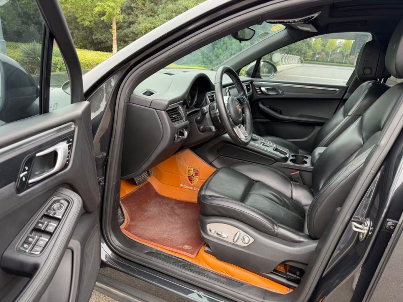 盐城18年保时捷Macan7