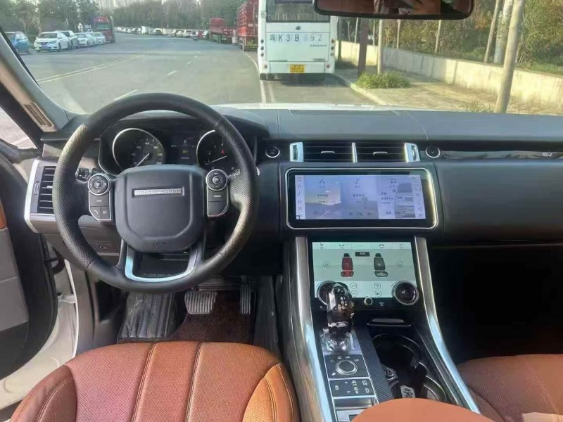 芜湖17年路虎揽胜运动5