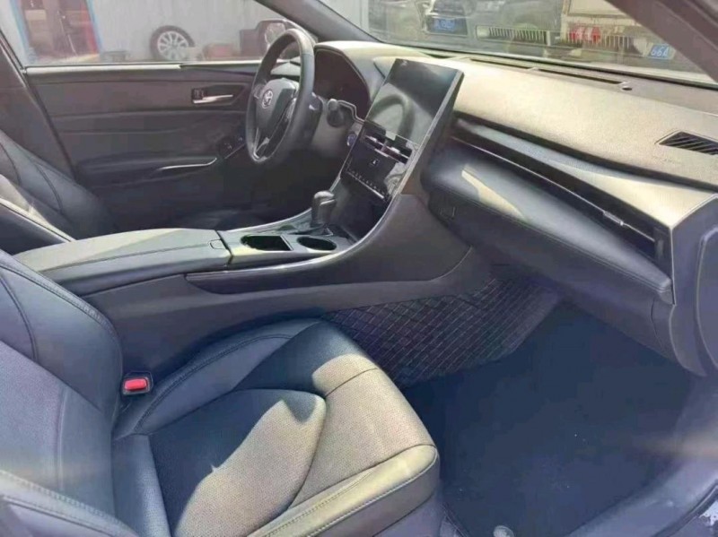 枣庄24年丰田亚洲龙7