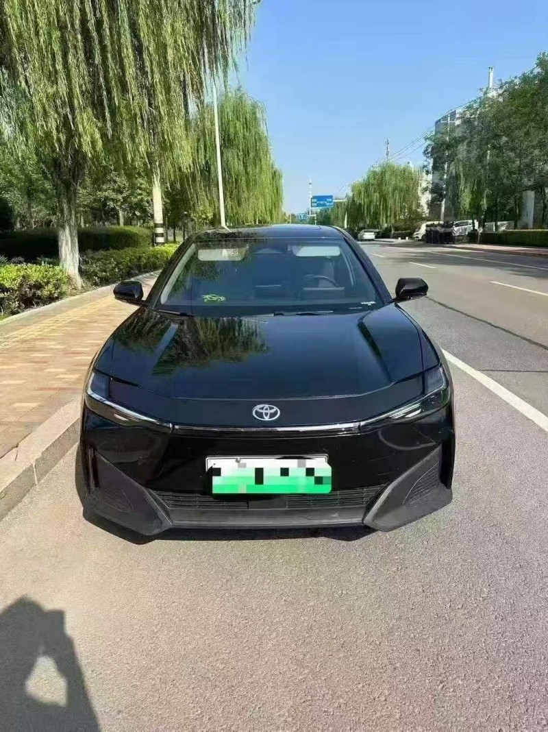 淄博25年丰田BZ3Pro1