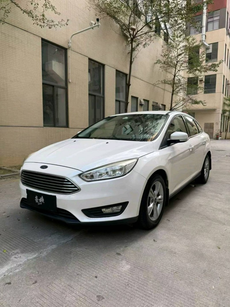 佛山17年福特福克斯3