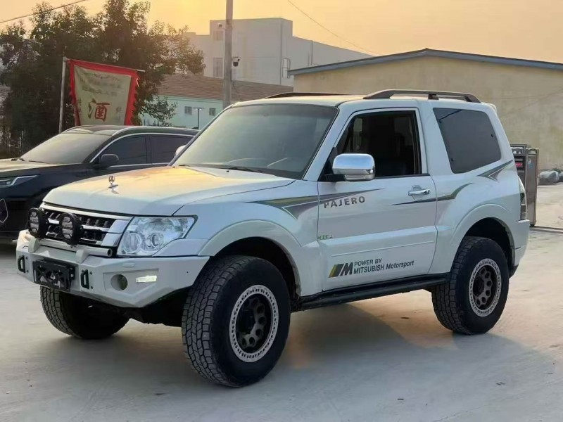 菏泽18年三菱帕杰罗3