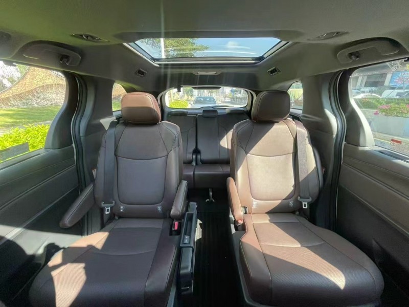 深圳25年丰田格瑞维亚7