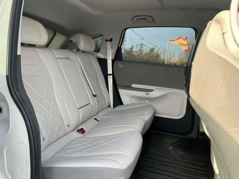 菏泽24年极狐汽车阿尔法4