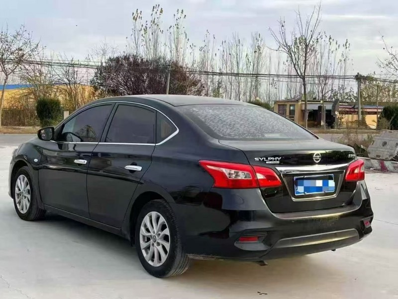 菏泽20年日产轩逸5