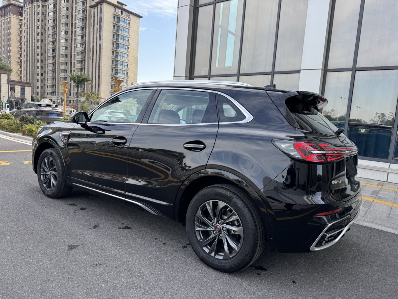 盐城25年红旗HS54