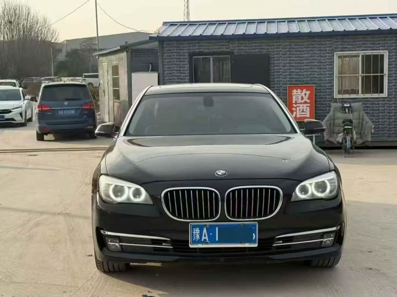 菏泽13年宝马7系1
