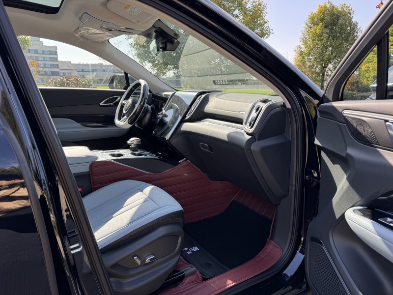 盐城25年红旗HS39