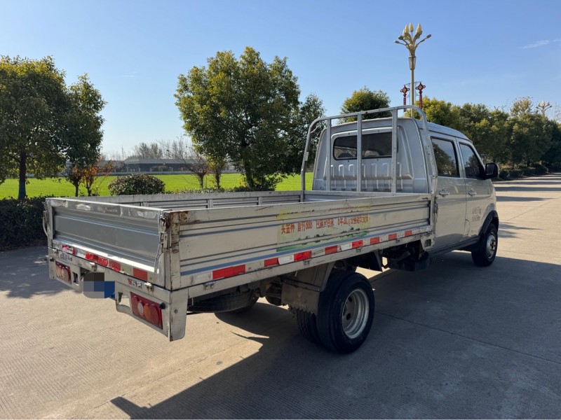 盐城20年华晨金典4