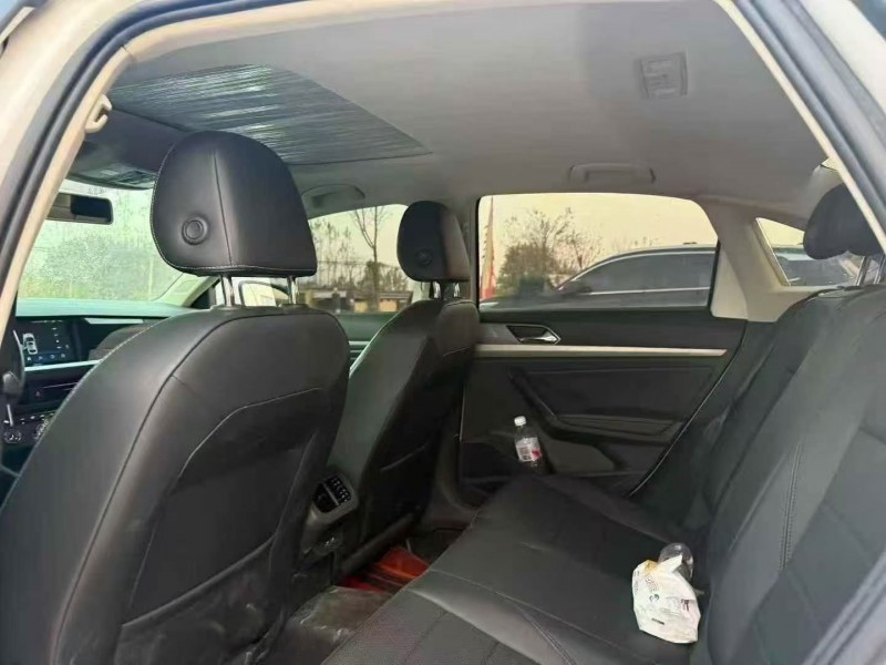 菏泽19年大众朗逸6