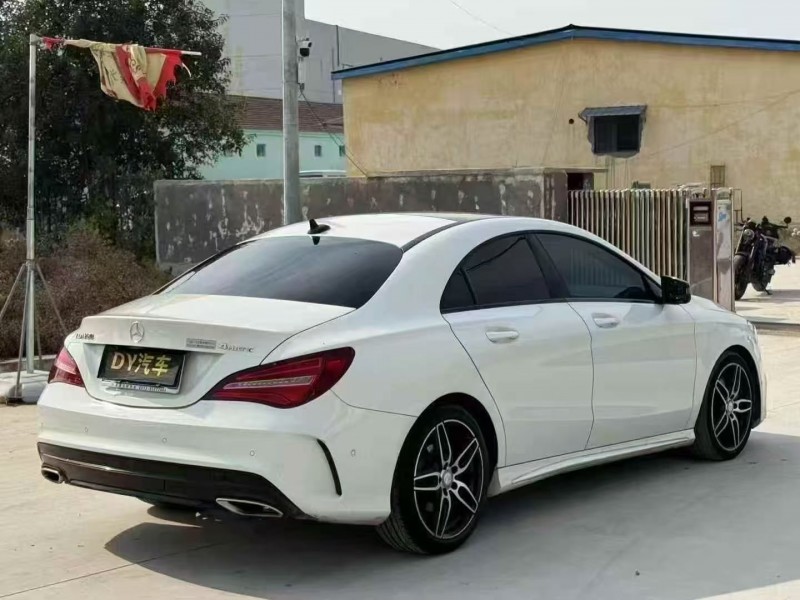 菏泽17年奔驰CLA7