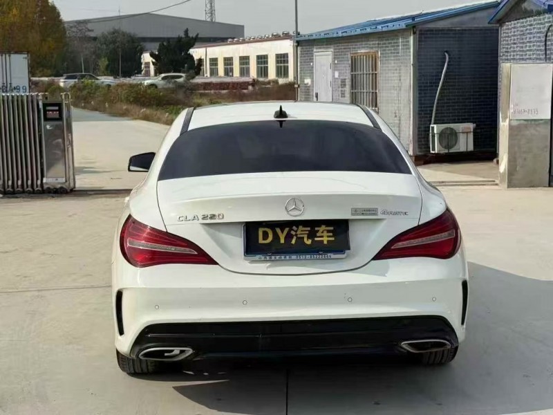 菏泽17年奔驰CLA9