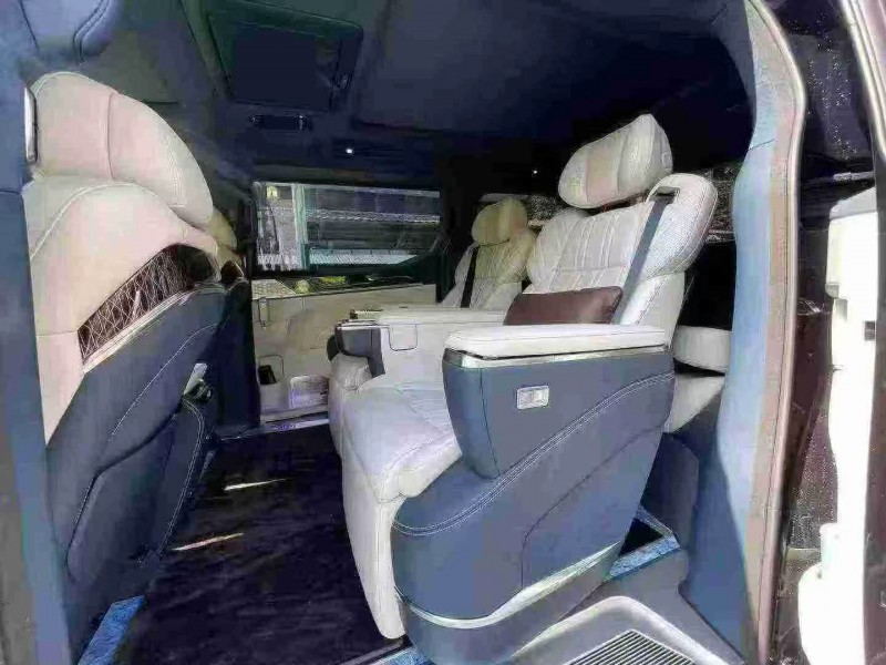 东莞23年极氪汽车0096