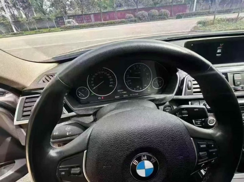 徐州19年宝马3系5