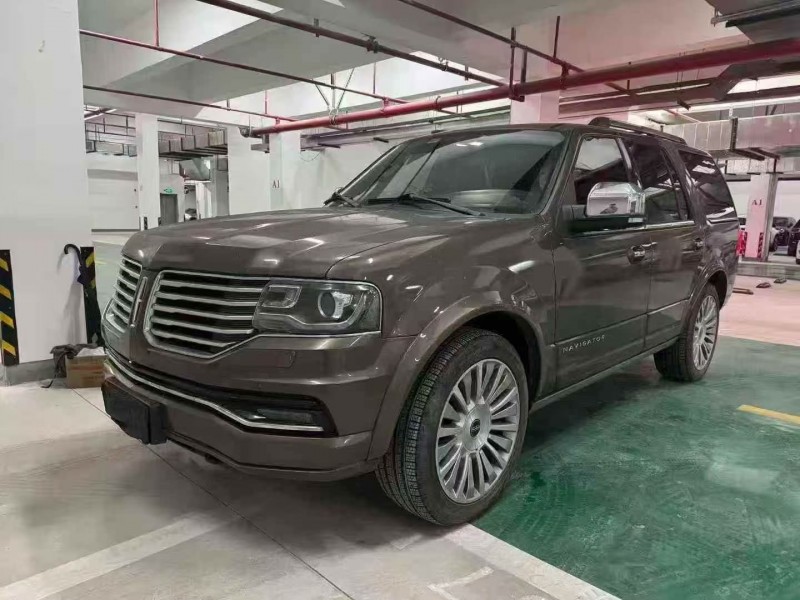 重庆17年林肯领航员2