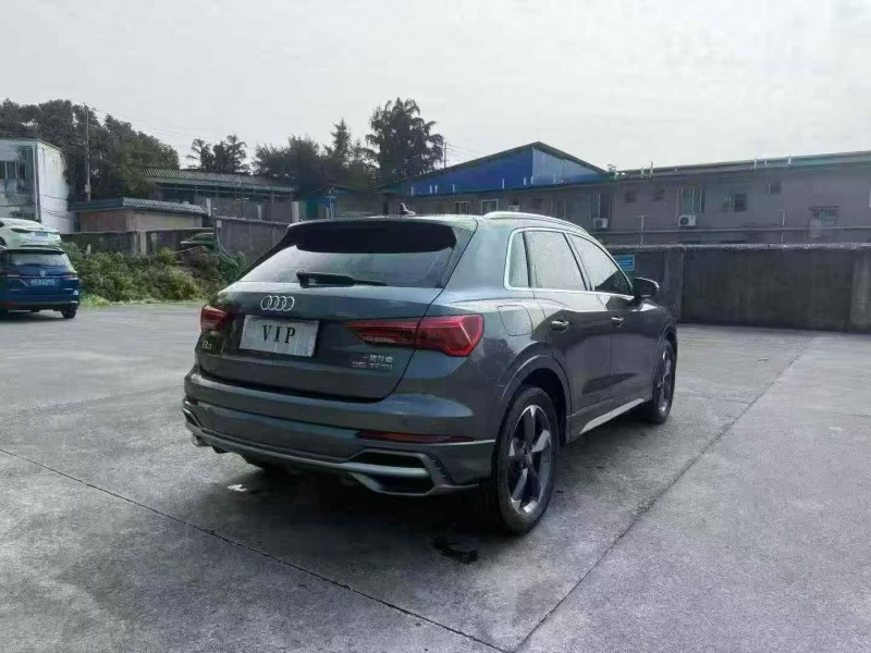 桂林21年奥迪Q37