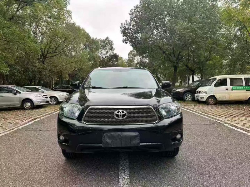 邵阳12年丰田汉兰达1