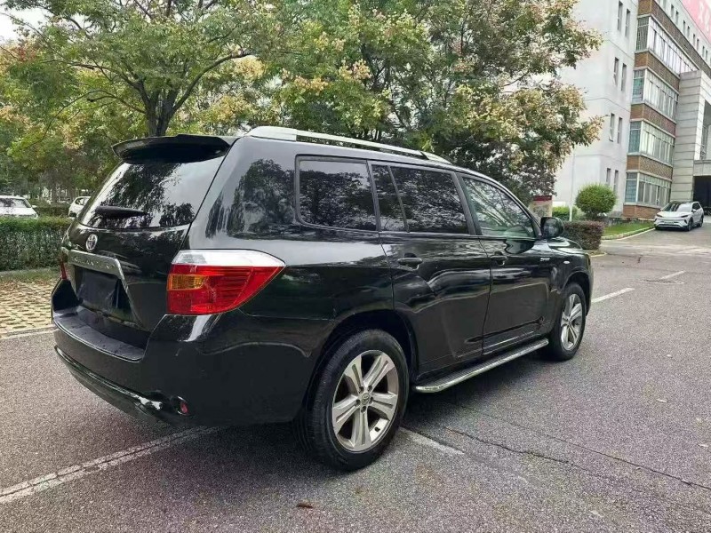 邵阳12年丰田汉兰达7