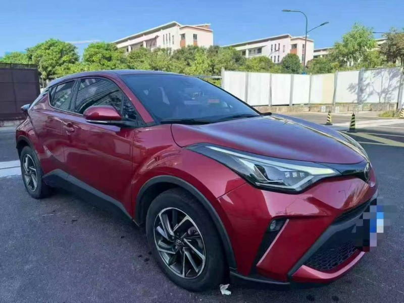 厦门21年丰田CHR3