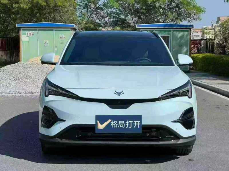 东莞25年极狐汽车阿尔法1
