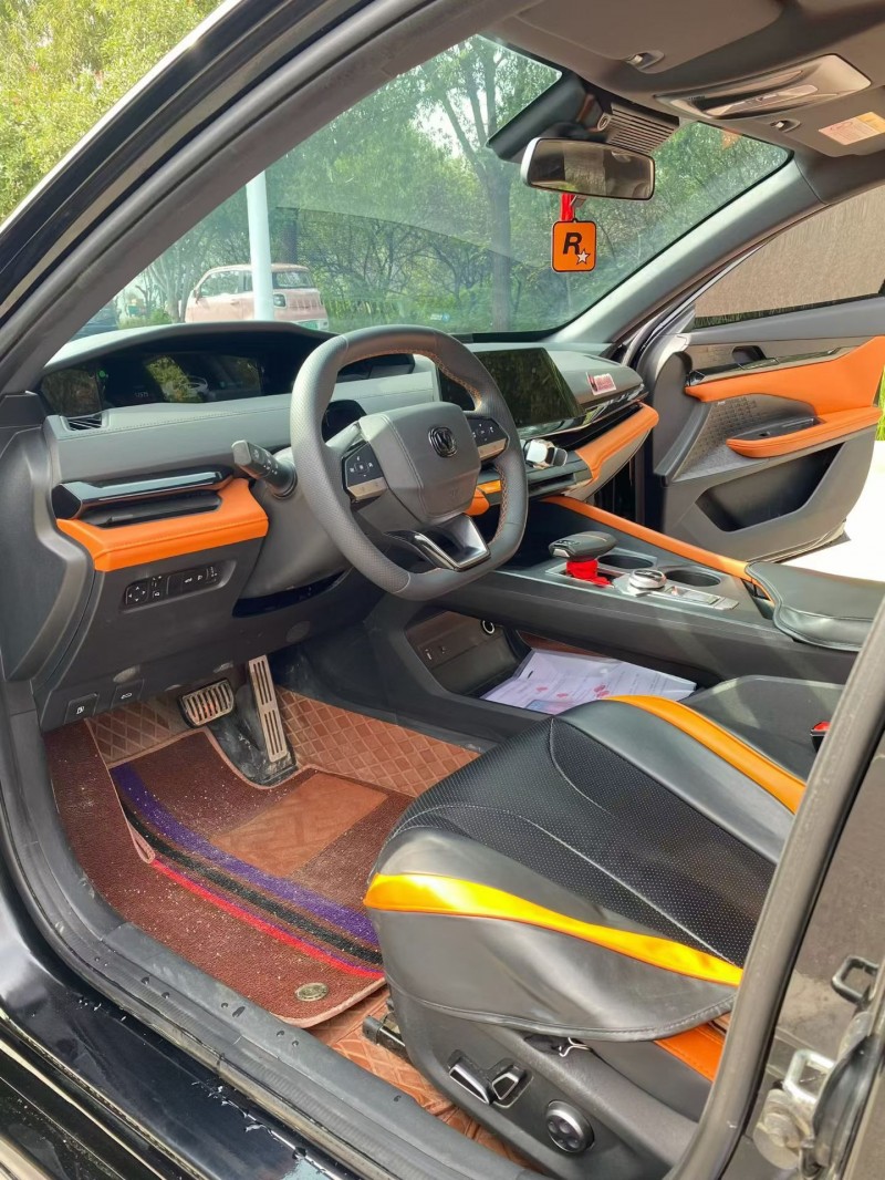 潍坊25年长安汽车UNI4