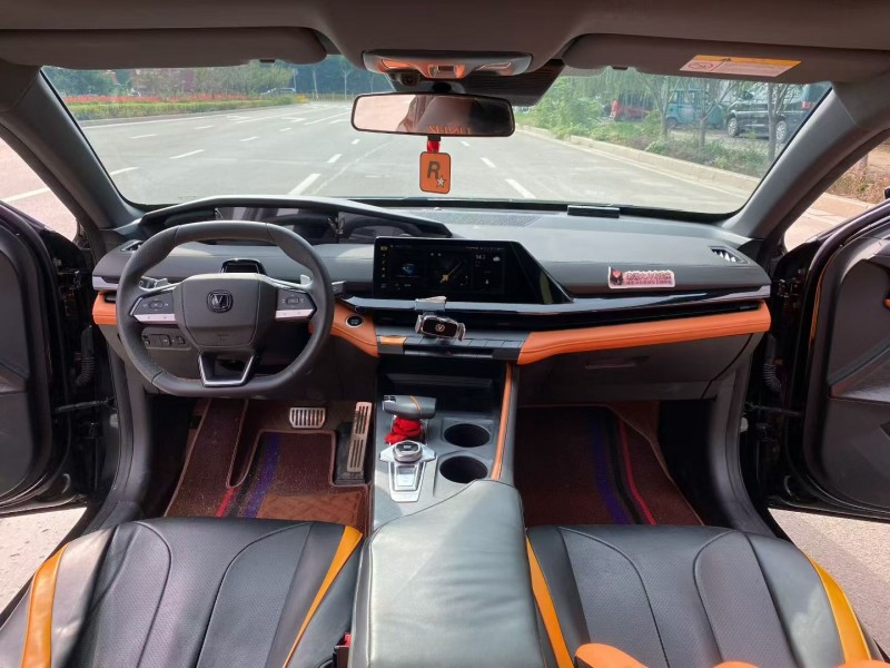 潍坊25年长安汽车UNI5