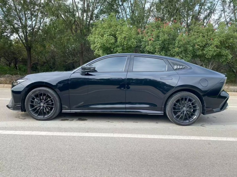 潍坊25年长安汽车UNI8