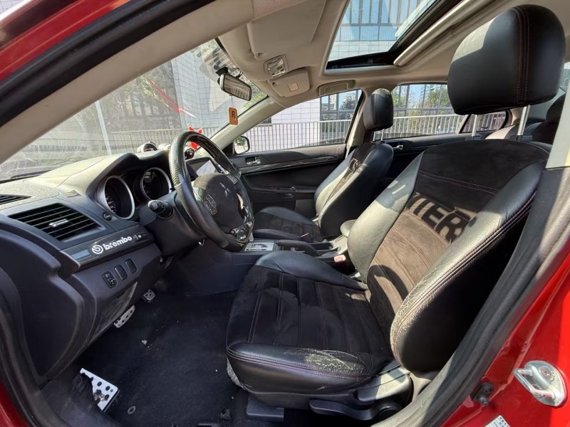 佛山14年三菱翼神7