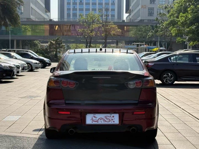 佛山14年三菱翼神9