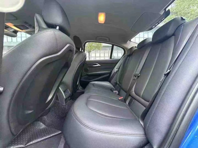 东莞20年宝马1系6