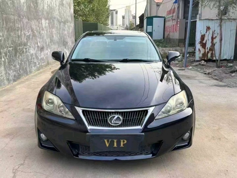 临沂11年雷克萨斯IS1