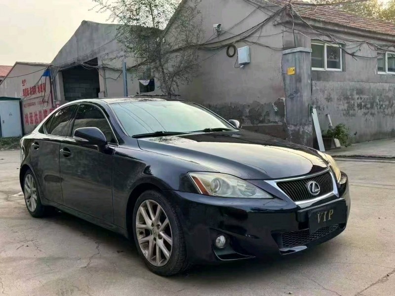 临沂11年雷克萨斯IS2
