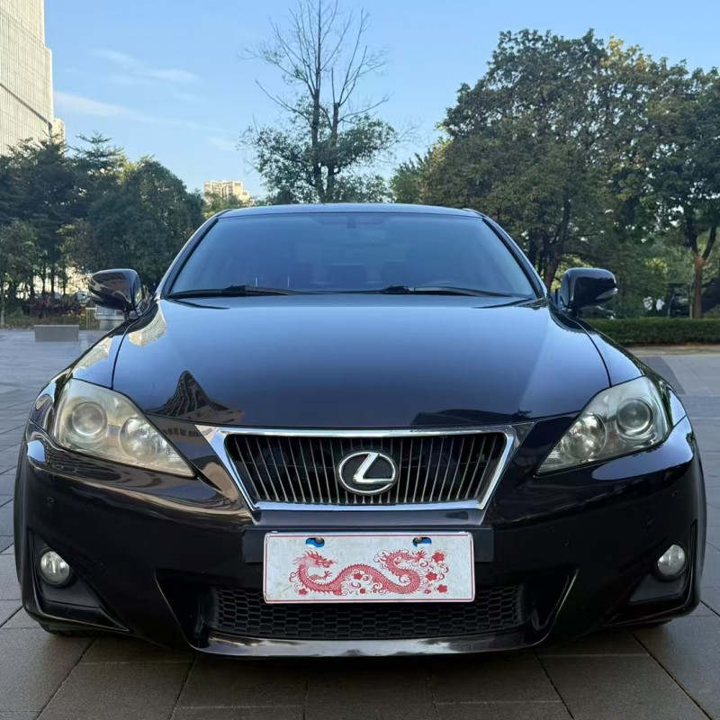 佛山13年雷克萨斯IS1