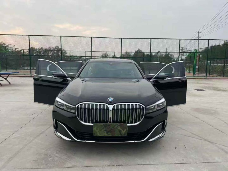 徐州20年宝马7系8