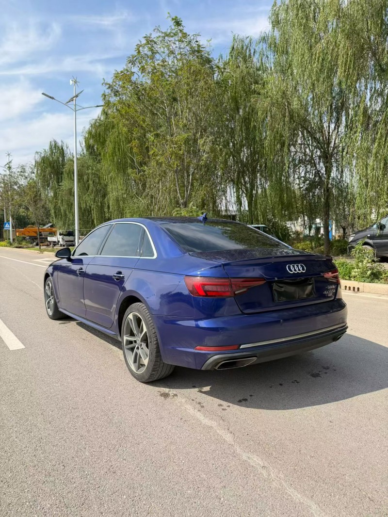 济宁19年奥迪A4L9