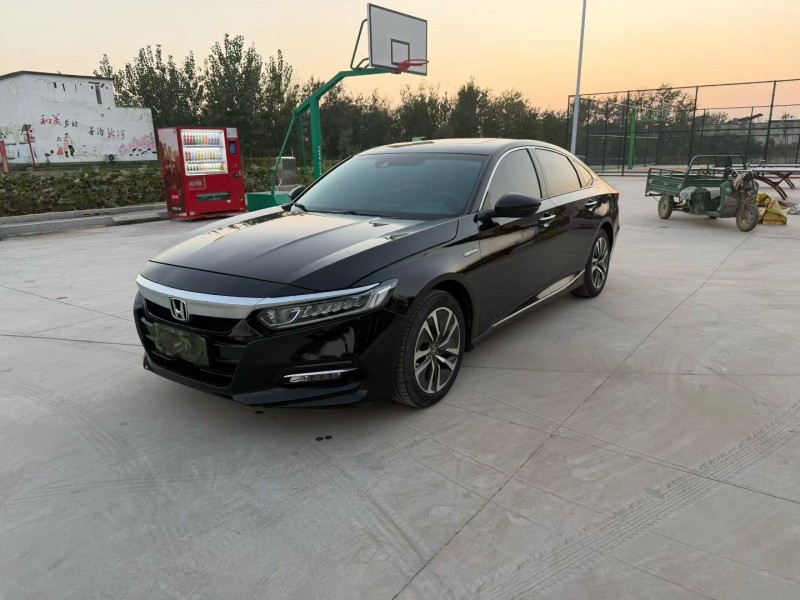 徐州19年本田雅阁2