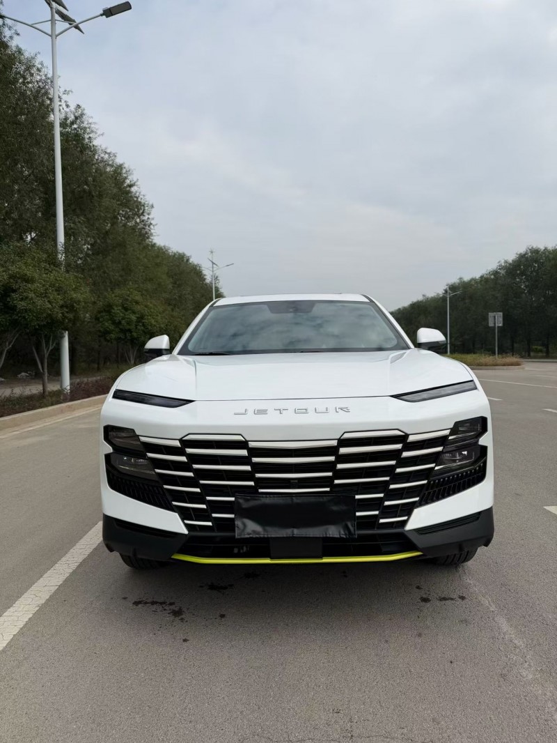 聊城25年奇瑞捷途1