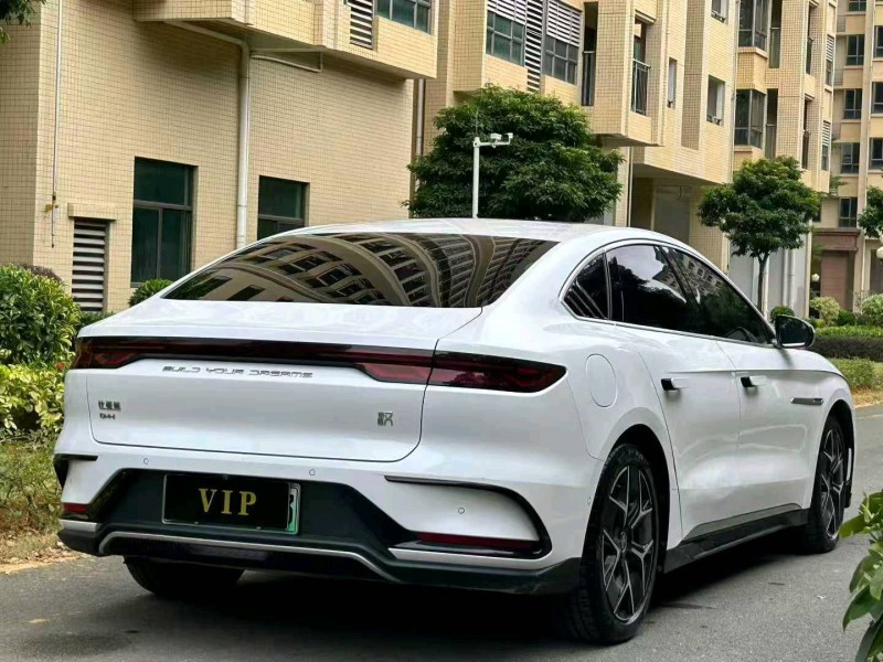 广州23年比亚迪汉9