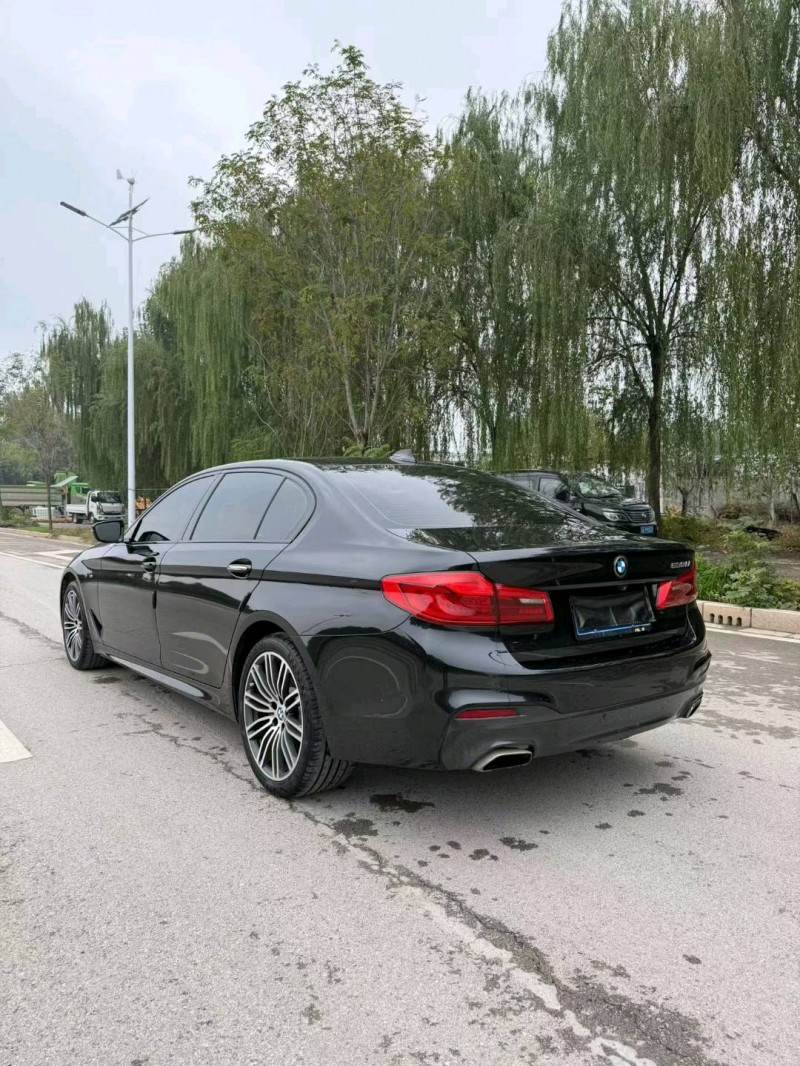 烟台19年宝马5系9