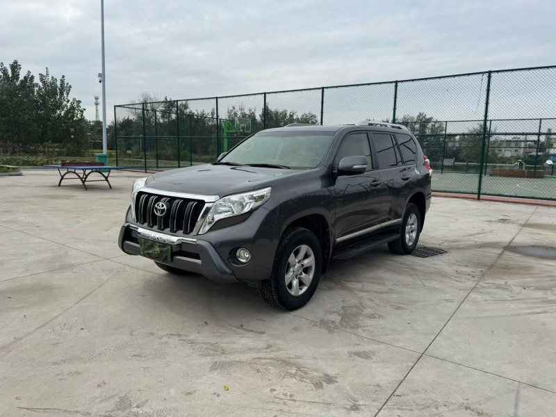 徐州18年丰田普拉多2