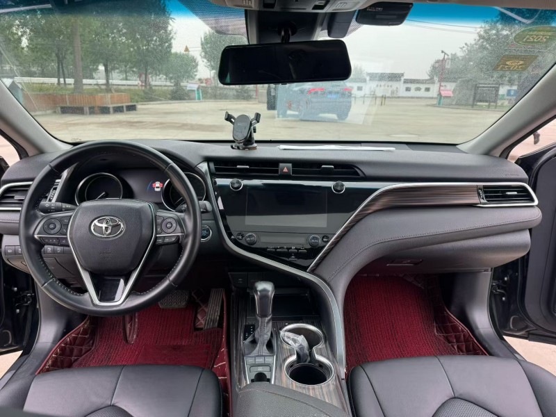 徐州19年丰田凯美瑞4