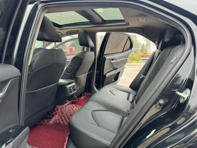 徐州19年丰田凯美瑞6