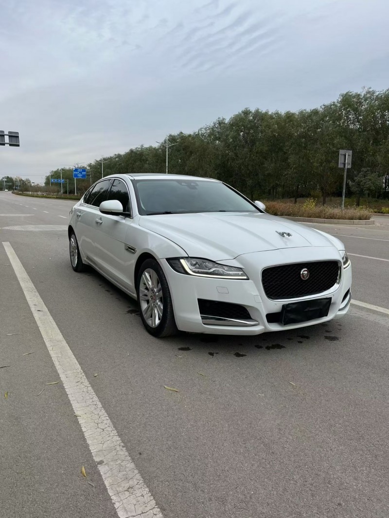 青岛17年捷豹XFL2