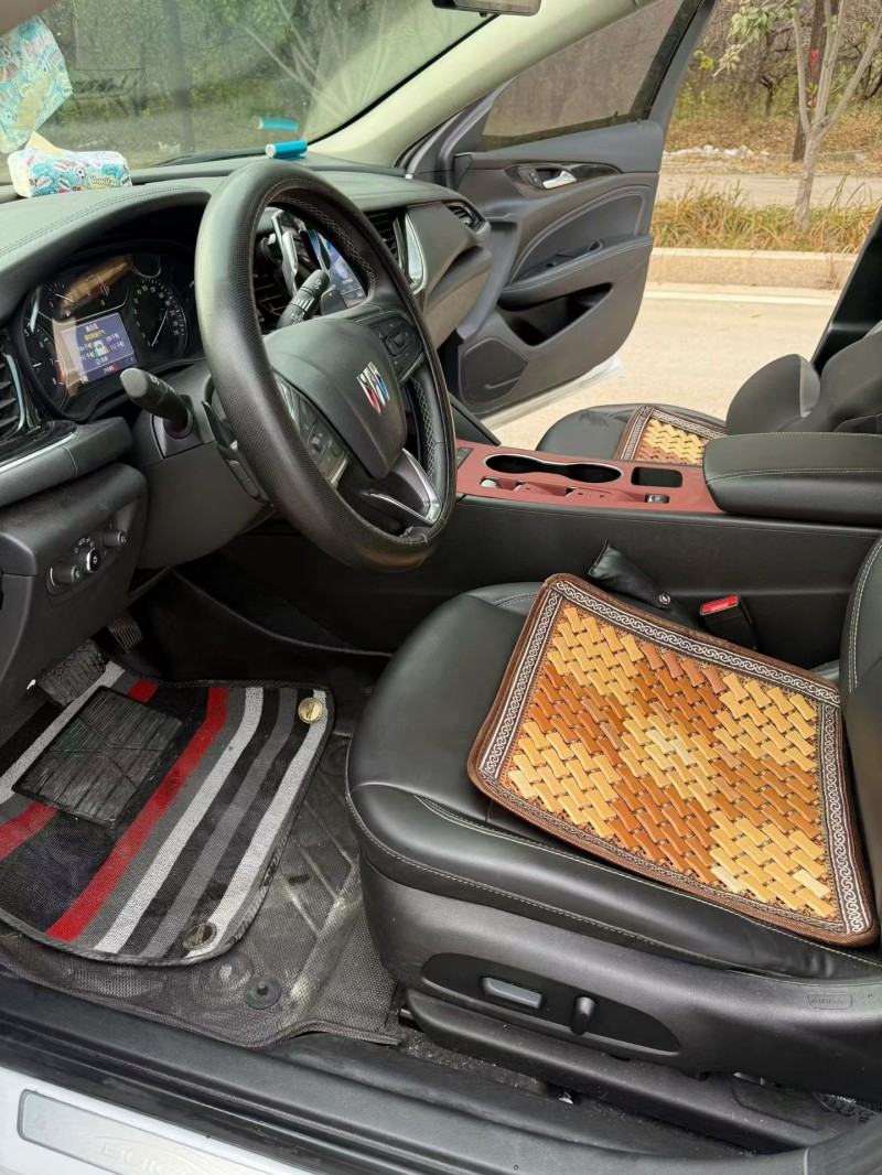 枣庄23年别克君威4