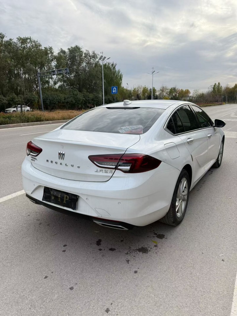 枣庄23年别克君威8