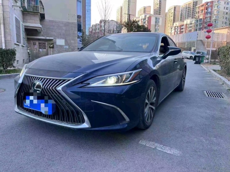 青岛20年雷克萨斯ES3