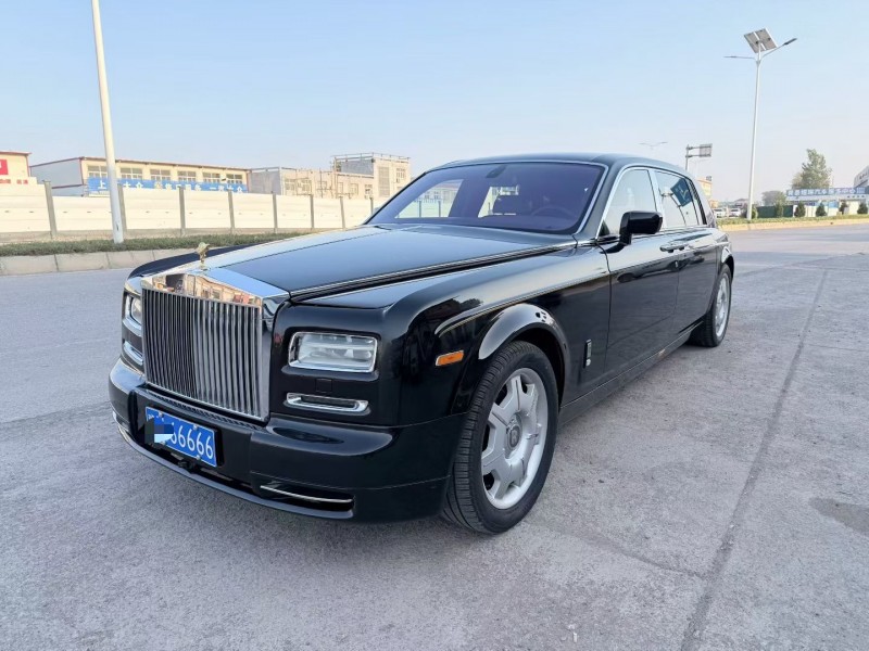 唐山10年劳斯莱斯幻影1