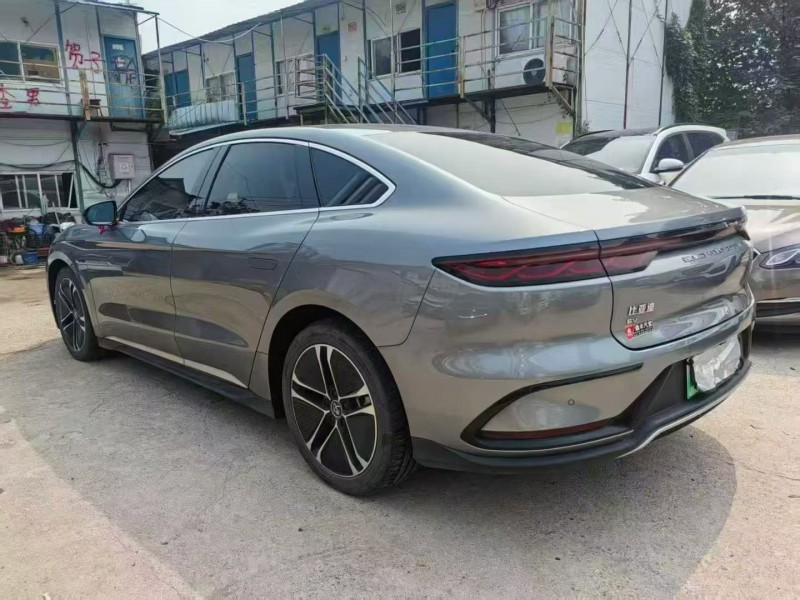 衡阳23年比亚迪汉8