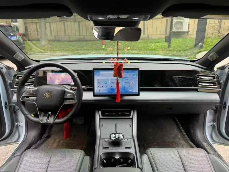 自贡24年比亚迪秦4