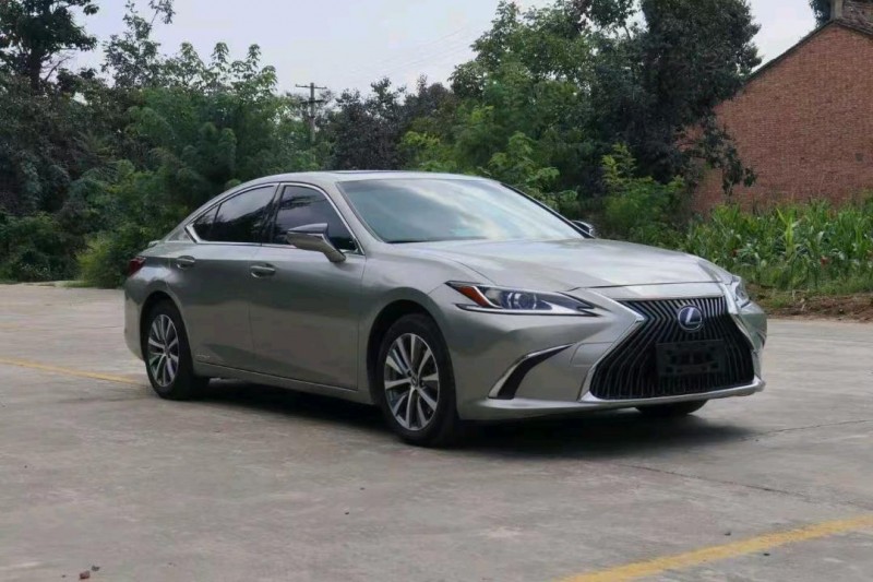 广州20年雷克萨斯ES3